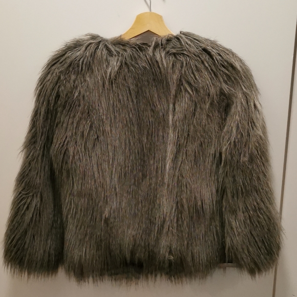 Faux fur jacket - Picture 2 of 2
